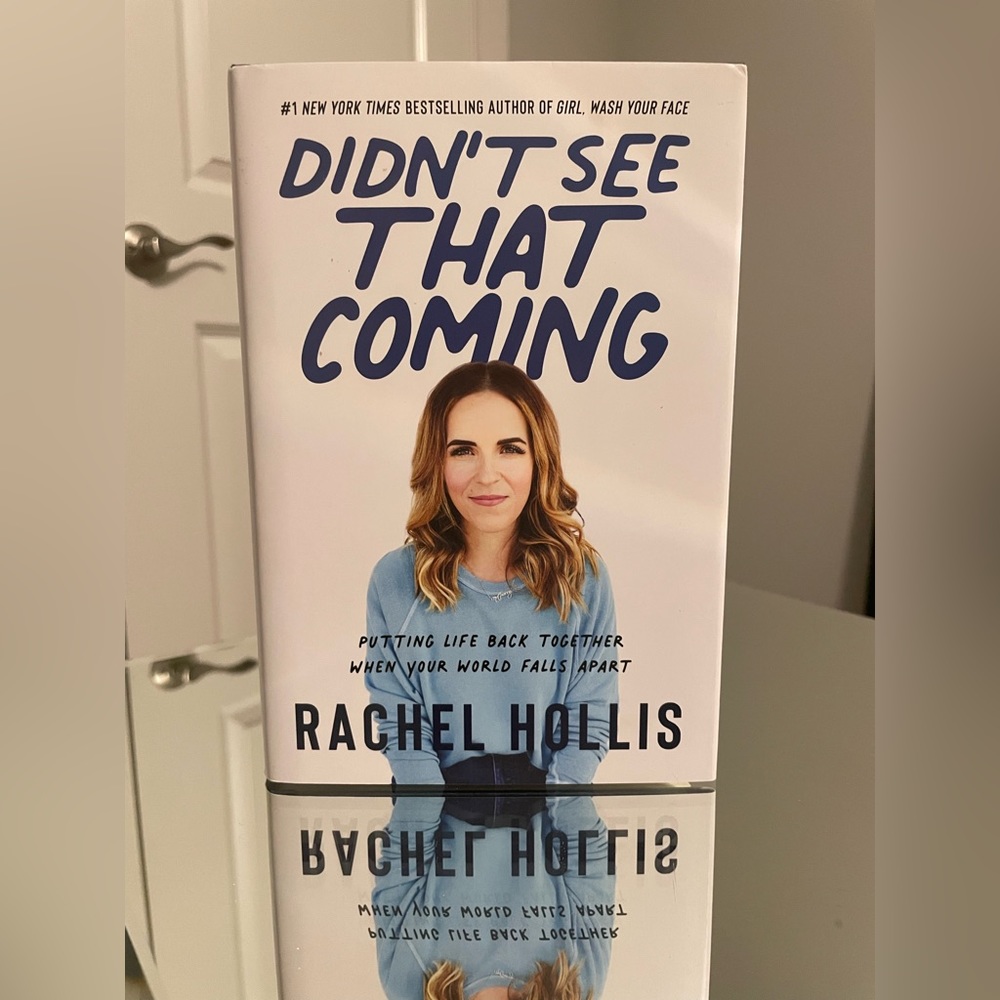 DIDN’T SEE THAT COMING by Rachel Hollis book in great condition!